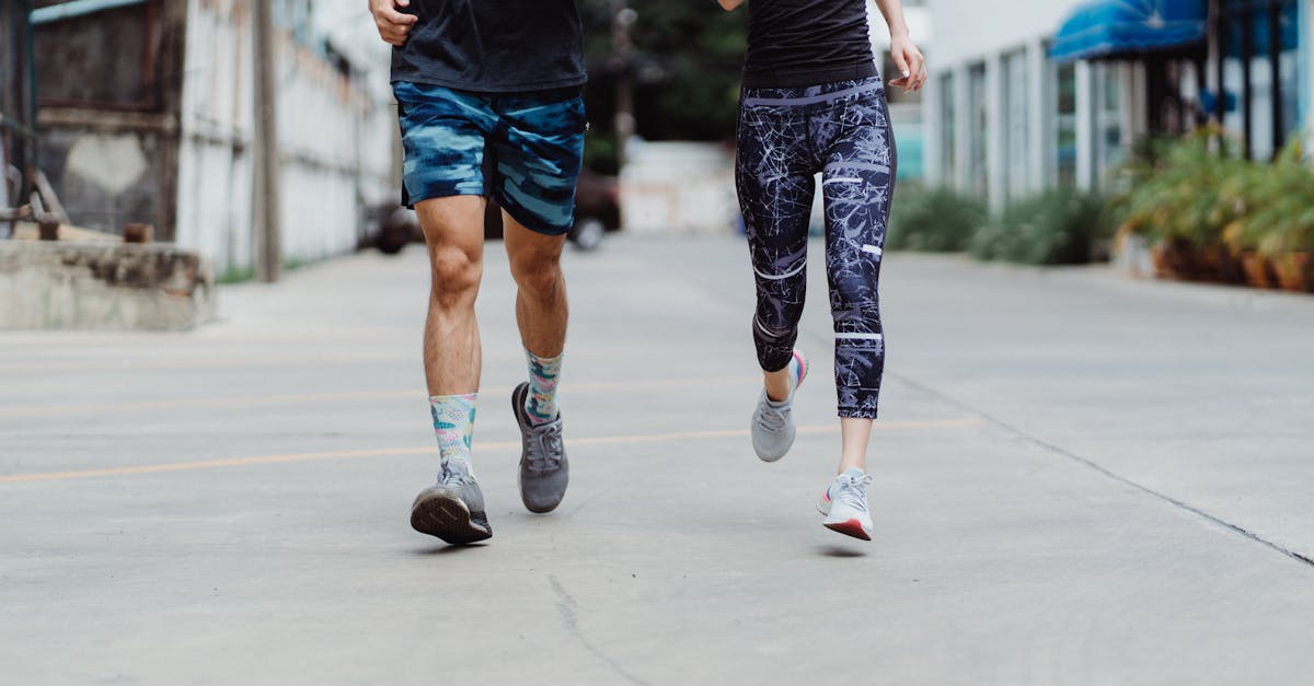 Choosing the Right Pre-Fabricated Running Orthotics for Your Feet