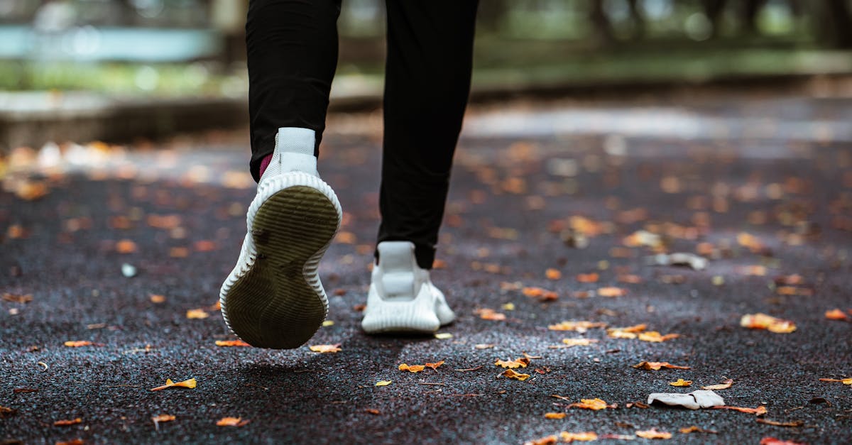 Understanding the Role of an Orthotics Specialist in Your Running Journey